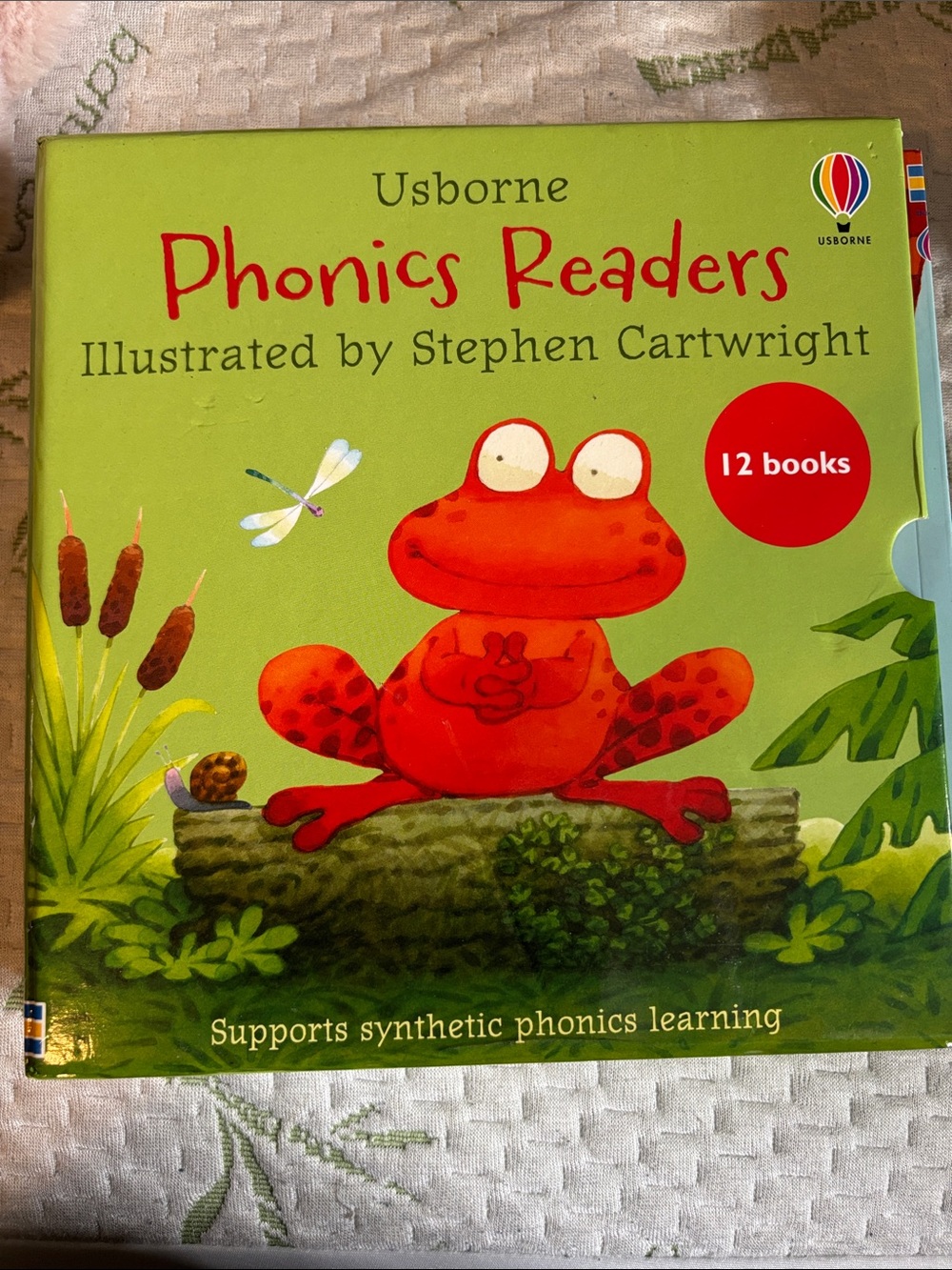 Usborne Phonics Readers Box Set - Green Cover with Red Frog (12 Books)